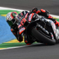Pembalap Aprilia Racing, Marco Bezzecchi, resmi mendapat hukuman berat dari steward MotoGP. Pembalap asal Italia tersebut dilarang tampil.