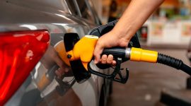 Pemerintah Indonesia kembali menunjukkan komitmen kuat dalam penggunaan energi terbarukan. Setelah sukses menerapkan B40,
