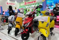 Semakin banyak pemilik motor listrik yang ingin meningkatkan performa kendaraannya, terutama kecepatan maksimal dan jarak tempuh.