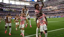 Tim Nasional Amerika Serikat (USMNT) memulai kampanye Piala Dunia 2026 di kandang sendiri dengan kemenangan meyakinkan.
