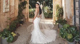 Penyanyi global Dua Lipa kembali menjadi sorotan dunia setelah merilis foto pernikahannya dengan aktor Inggris Callum Turner.