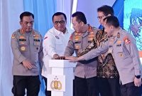 Kepolisian Negara Republik Indonesia (Polri) kembali melakukan mutasi besar-besaran di tingkat perwira tinggi. Kali ini,