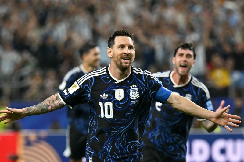 Lionel Messi kembali menunjukkan kelasnya sebagai salah satu pemain terbaik dunia. Dalam pertandingan persahabatan melawan Yordania,