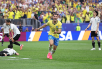 Timnas Brasil berhasil meraih kemenangan dengan skor 2-1 melawan Jepang dalam pertandingan uji coba internasional.