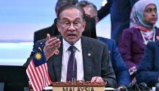 Perdana Menteri Malaysia, Anwar Ibrahim, kembali menegaskan sikap tegas negaranya terhadap Israel. Meski mendapat tekanan dari Amerika Serikat,
