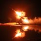 Iran kembali menunjukkan kekuatan militernya di kawasan Teluk Persia dengan melakukan serangkaian aksi yang menargetkan jalur pasokan militer Amerika Serikat.