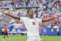 Jude Bellingham kembali menjadi sorotan dunia setelah penampilannya yang gemilang bersama Timnas Inggris.