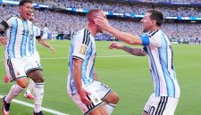 Argentina berhasil melaju ke babak selanjutnya setelah mengalahkan Swiss dalam pertandingan yang penuh tensi.