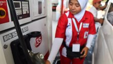 Pemerintah Indonesia melalui Kementerian Energi dan Sumber Daya Mineral (ESDM) serta Pertamina menetapkan target ambisius untuk memperluas penggunaan bahan bakar ramah lingkungan.