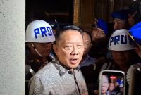 Kasus kepemilikan emas seberat 74 kilogram masih menjadi teka-teki yang menarik perhatian publik.