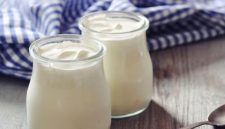 Yogurt sering dianggap sebagai pilihan makanan sehat, termasuk untuk mendukung kesehatan jantung.