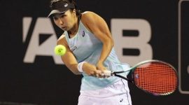 Petenis Indonesia Aldila Sutjiadi kembali menorehkan prestasi gemilang di tur dunia. Berpasangan dengan Erin Routliffe (Selandia Baru),