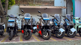 Pemerintah dan lembaga pembiayaan terus mendorong pembelian motor listrik dengan skema kredit yang semakin menarik—mulai dari DP rendah atau bahkan 0 persen,