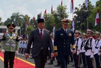 Menteri Pertahanan RI Sjafrie Sjamsoeddin menerima kunjungan kehormatan Menteri Pertahanan China Laksamana Dong Jun di Kantor Kementerian Pertahanan (Kemhan),