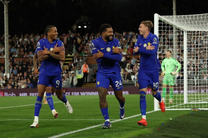 Xabi Alonso memulai era barunya di Chelsea dengan kemenangan dramatis 3-2 atas Fulham di Craven Cottage pada Senin, 24 Agustus 2026.
