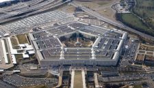 Pemerintahan Amerika Serikat merinci skema keterlibatan Pentagon dalam pengelolaan cadangan minyak Venezuela melalui kemitraan dengan perusahaan swasta.