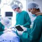 Rekomendasi Pengurus Besar Ikatan Dokter Indonesia (PB IDI) mengenai standar pendapatan minimum dokter kembali memicu diskusi publik.