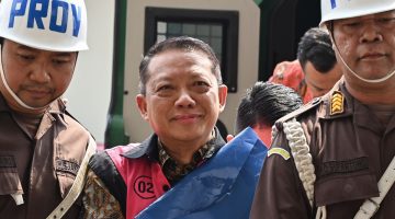Pernyataan mantan Jaksa Agung Muda Bidang Tindak Pidana Khusus (Jampidsus) Febrie Adriansyah mengenai “data abadi”