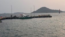 Jepang dilaporkan menawarkan bantuan pembangunan resmi atau Official Development Assistance (ODA) untuk meningkatkan fasilitas pelabuhan perikanan di Kepulauan Natuna.