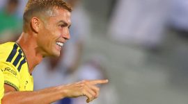 Cristiano Ronaldo kembali menunjukkan ketajamannya. Dalam laga Liga Pro Arab Saudi,