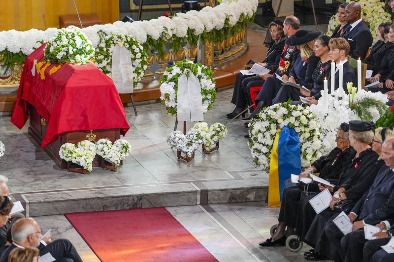 Kerajaan Norwegia kembali berduka. Putri Astrid, kakak perempuan mendiang Raja Harald V, meninggal dunia pada usia 94 tahun pada Jumat,