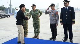 Wakil Presiden Gibran Rakabuming Raka menekankan pentingnya evaluasi total terhadap program Makan Bergizi Gratis (MBG) setelah terjadinya kasus dugaan keracunan massal di Kabupaten Batang,