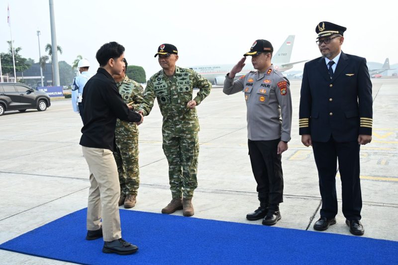 Wakil Presiden Gibran Rakabuming Raka menekankan pentingnya evaluasi total terhadap program Makan Bergizi Gratis (MBG) setelah terjadinya kasus dugaan keracunan massal di Kabupaten Batang,