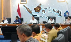 Mendagri Tito Bahas Pembangunan 2.200 Rumah di Papua Pegunungan dan Program Gentengisasi