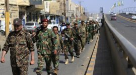 Kelompok Houthi melancarkan serangan rudal dan drone ke kompleks Istana Kepresidenan Al-Maashiq di Kota Aden, Yaman, pada Kamis, 15 Oktober 2026.