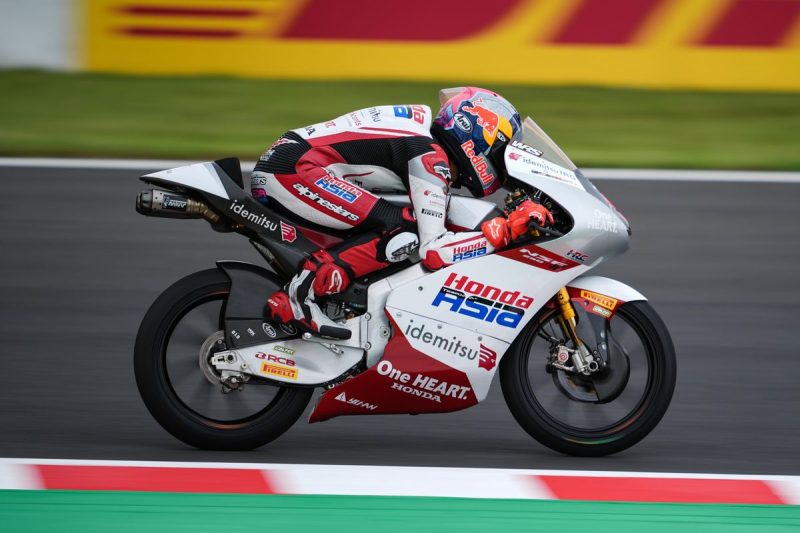 David Almansa berhasil meraih kemenangan di balapan Moto3 Japanese Grand Prix 2026 yang digelar di Sirkuit Motegi, Minggu (4/10/2026).