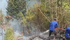 Kebakaran hutan dan lahan (karhutla) kembali menjadi persoalan serius di Indonesia pada 2026. Meski petugas gabungan dari Manggala Agni,