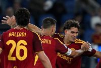 AS Roma berhasil bangkit setelah kekecewaan di Liga Champions. Pada laga pekan ketujuh Serie A 2026/2027,